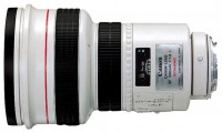 Canon EF 200 mm f/1.8 L USM