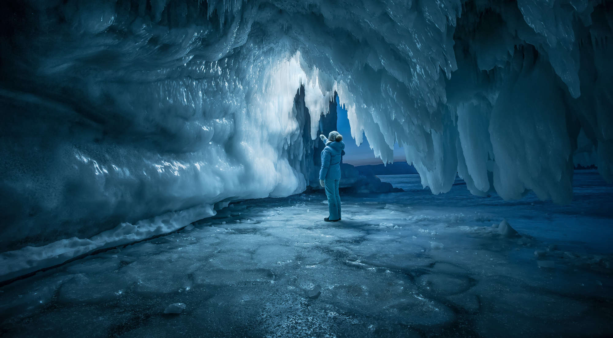Ледяная пещера10