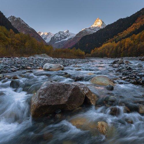 Белалакая гора осень