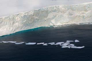 Арктические льды. Земля Франца Иосифа, Баренцево море.