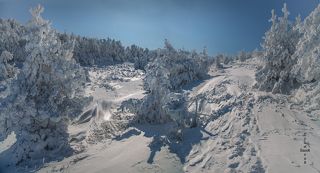 Крымские моменты зимы в горах.