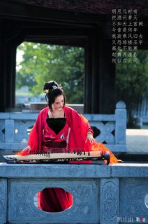 http://www.facebook.com/pages/RoyMedia/216107895097153
www.RoyMedia.Info
Mọi chi tiết về ảnh xin liên hệ YM: Royal_loveyou – +84904738143