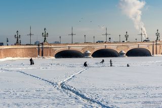 Река Нева. Троицкий мост. Санкт-Петербург