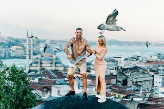 фотосессия на крыше с чайками в Стамбуле