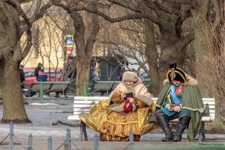 Царь с царицей в Исаакиевском сквере. Санкт-Петербург март 2017г.