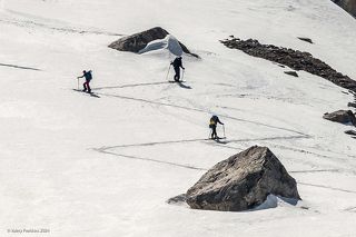 01 Ски-тур с некоторых пор стал отличным дополнение к альпинизму и горному туризму
