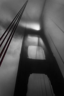 Golden Gate Bridge - Pillar3 B&W