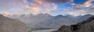 Вид на Гиндукуш со стороны Таджикистана