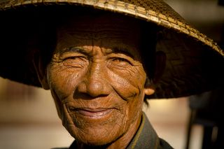 Пожилой крестьянин из Мингуна.