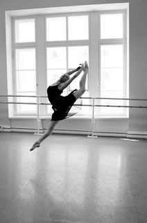 ballet,b/w