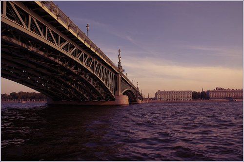 Питерская открытка. Большая Нева. Троицкий мост.