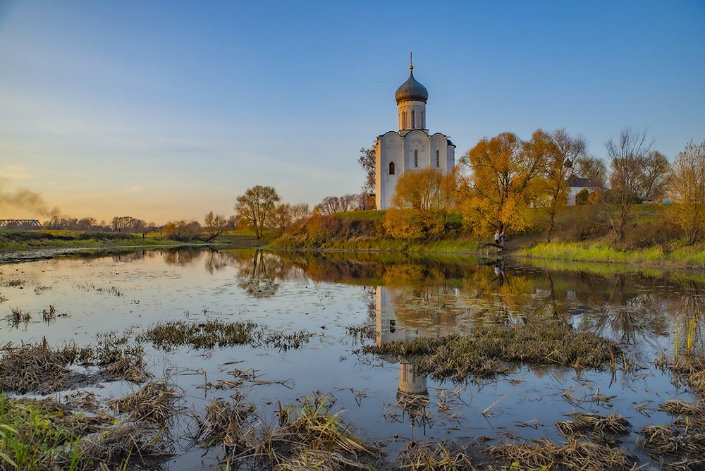 Церковь Покрова на Нерли луг