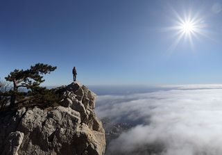 На краю обрыва