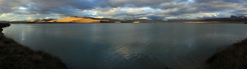 Озеро Гусиное на закате