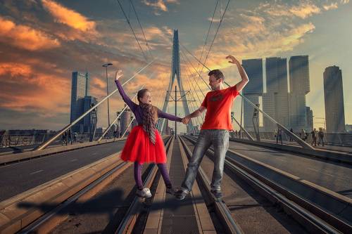 Танец на мосту