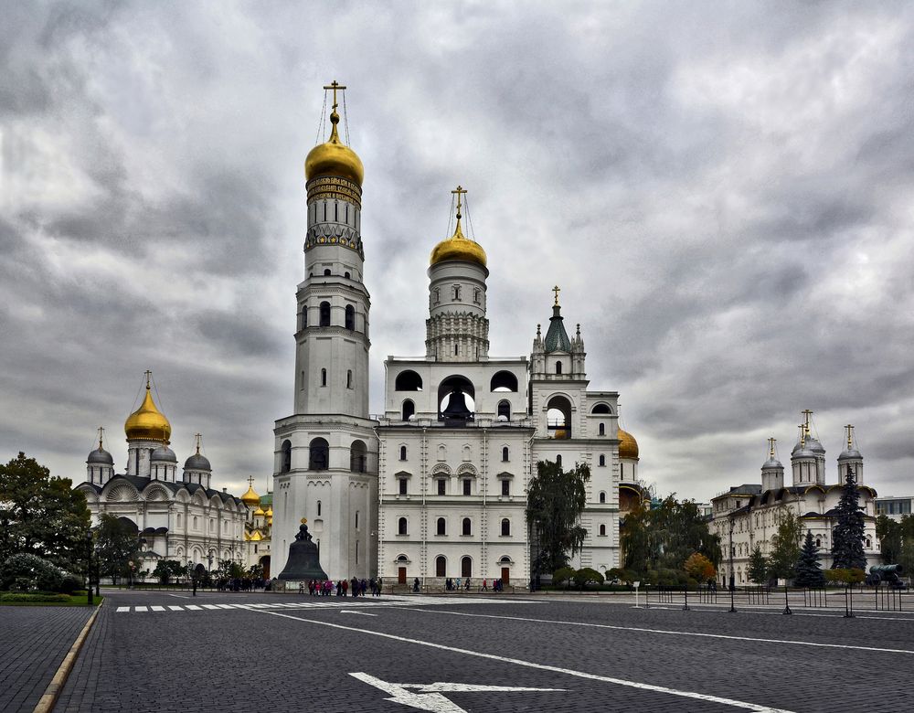 Как выглядит колокольня иван великий в москве