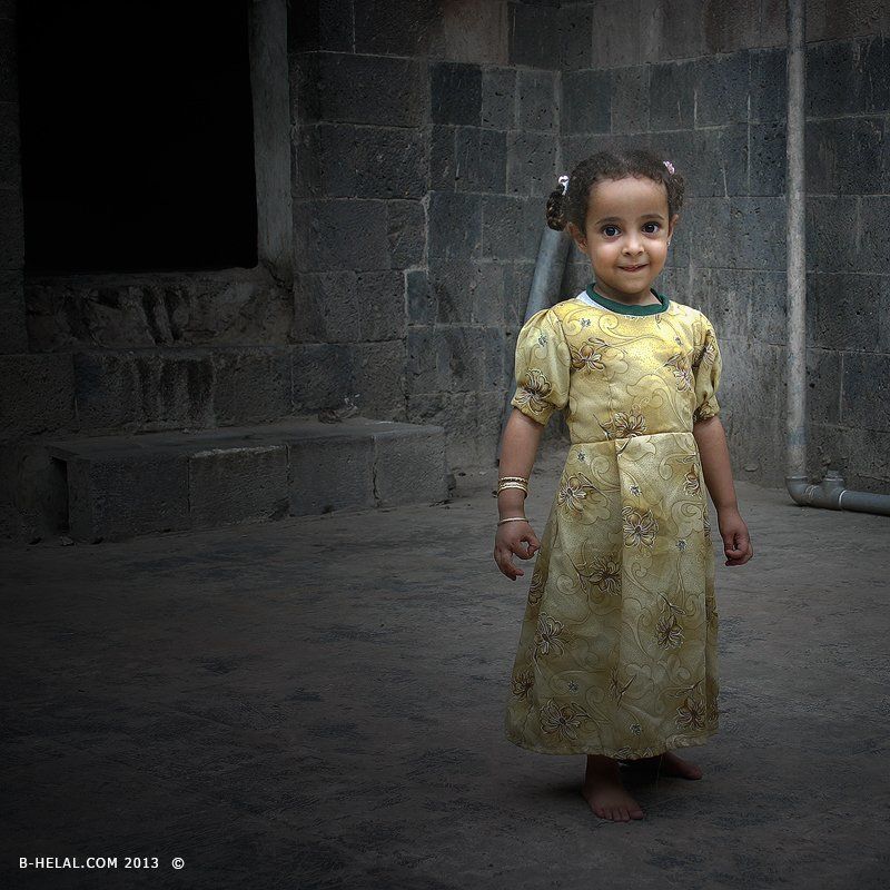 2005, Little girl, Yemen Honest feelingphoto preview