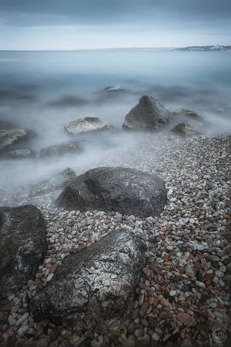 Камни пляжа Толстяк