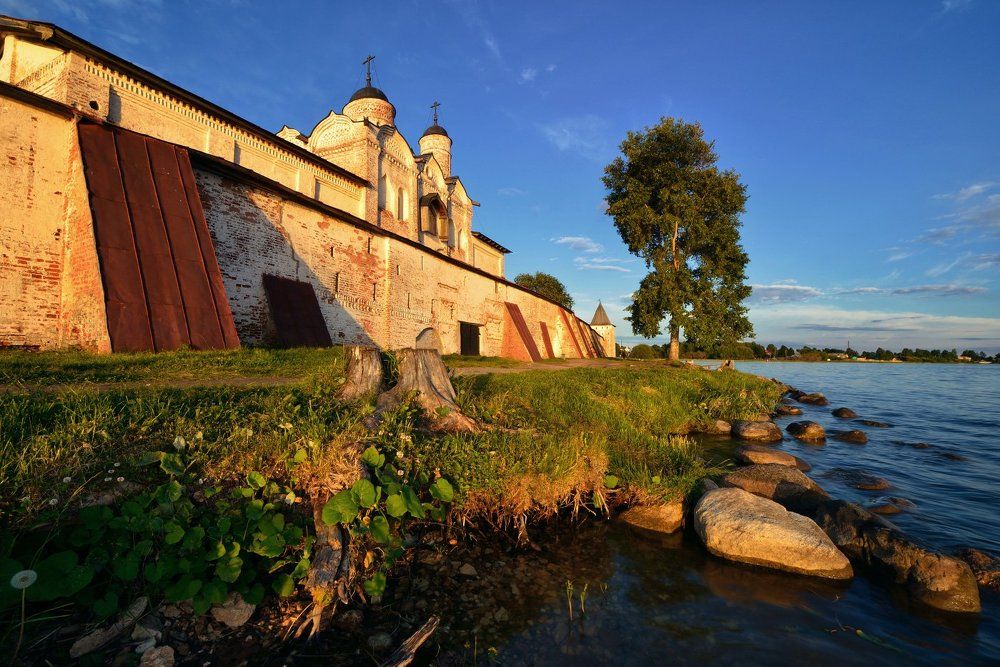 Кириллово белозерский монастырь фото