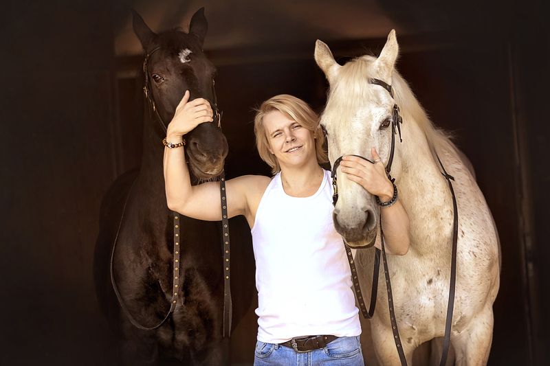 Сергей и два коня