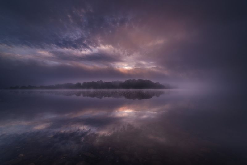 рассвет, отражение, остров, река, туман Остров тумановphoto preview