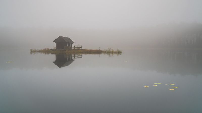 fog, water, mirror, autumn, october, island, house Islandphoto preview