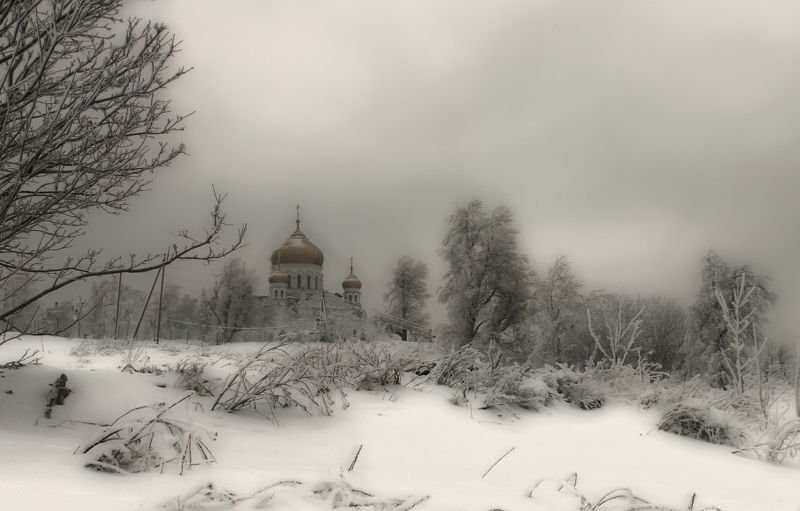 пермский край, гора белая, свято николаевский мужской монастырь,крестовоздвиженский собор Белогорье...photo preview