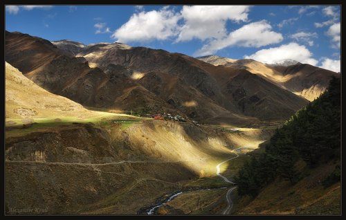 Пятнистые горы Дагестана...