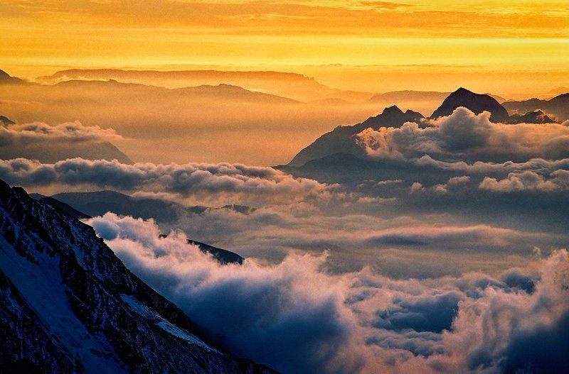 Альпы, Горы, Закат, Облака, Франция Французские Альпы в красках закатаphoto preview