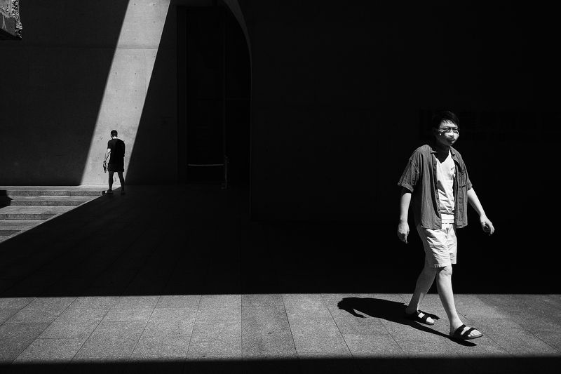 street photography , black and white photo preview