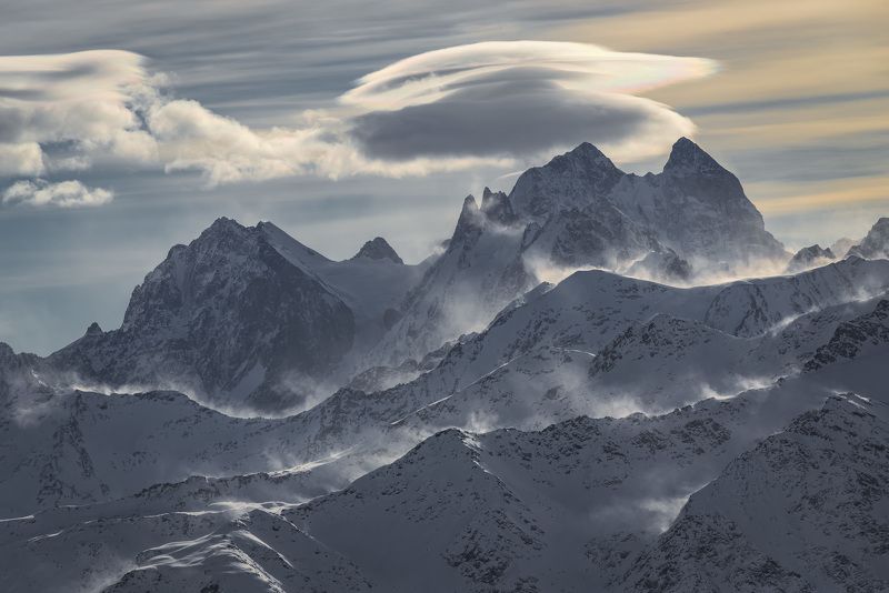 elbrus landscape mountains range nature caucasus plateau winter snow lenticular Ушба и Шхельда.photo preview