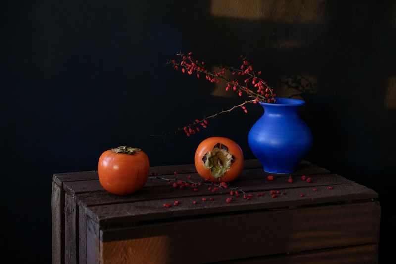 Still life, fruit, colors, orange, blue, vase, persimmon, barberry, red, food,  С хурмой.photo preview
