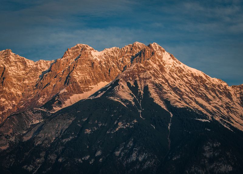 горы гора скалы альпы австрия пейзаж природа рассвет Гораphoto preview