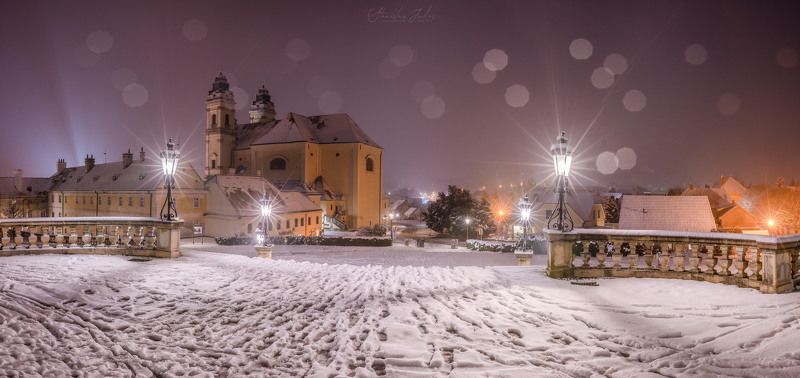 winter, valtice, landscape, city, castle, church, christmas, lights, snow, frost Winter Valticephoto preview