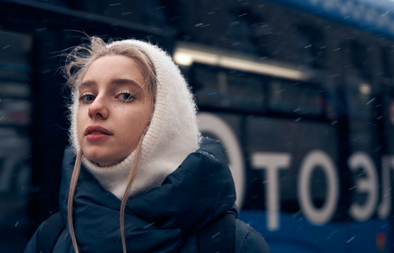 girl, street, moscow, winter, portrait, nice, russia, russian, beautiful, bus, cold, blue, snow, face, sweet, cute, natural light Maryphoto preview