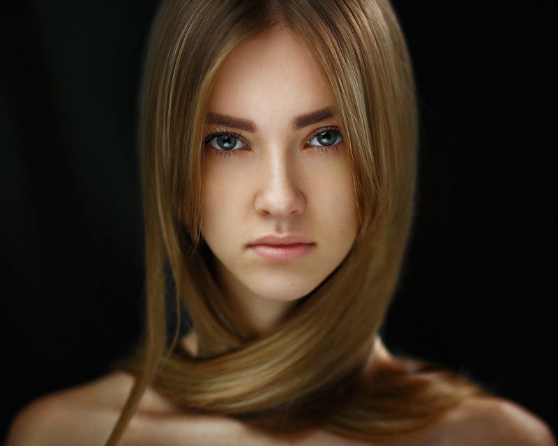 portrait, girl, woman, retouch, eyes, beautiful, canon, 85mm Sophiaphoto preview