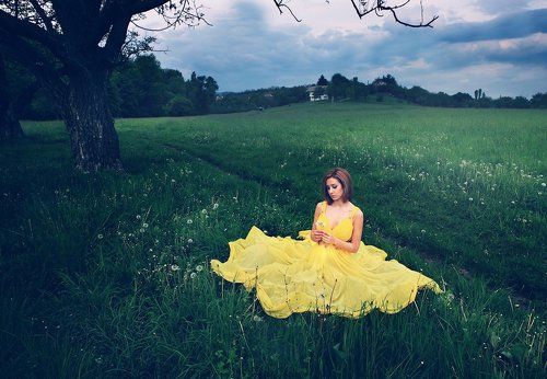 GIrl with yellow dress