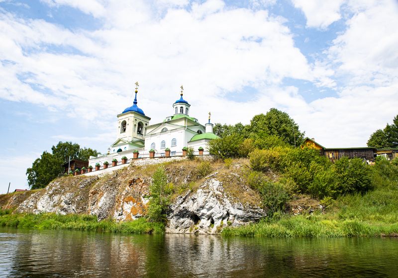  Георгиевская церковь.село Слобода на реке Чусовой