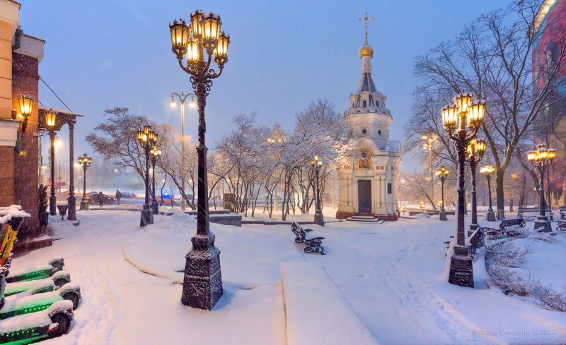 москва, вечер, зима, снегопад, музей До и послеphoto preview