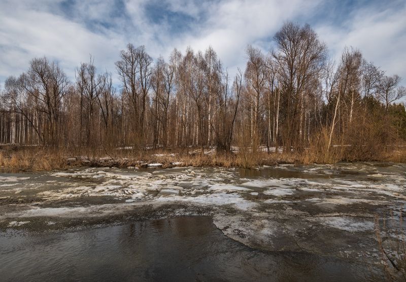 пейзаж, весна, река, лед Половодьеphoto preview