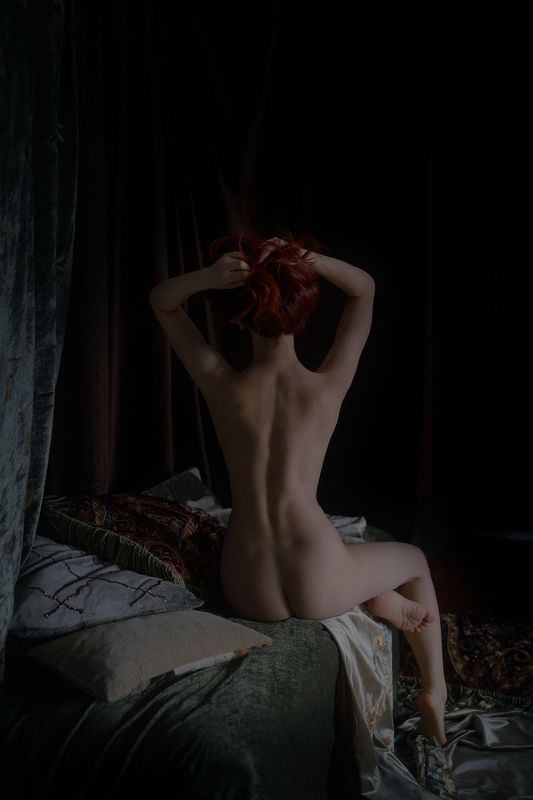 nude art girl Renaissancephoto preview