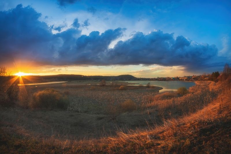 Закат на озере Кислое