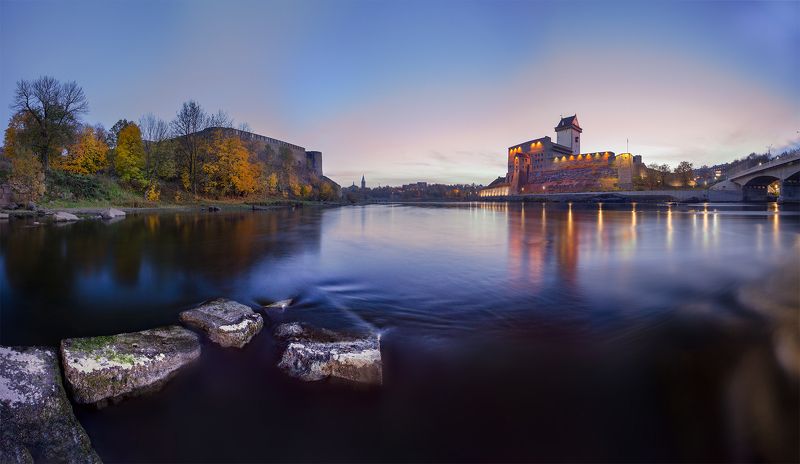 ивангород нарва россия эстония крепость замок На границеphoto preview