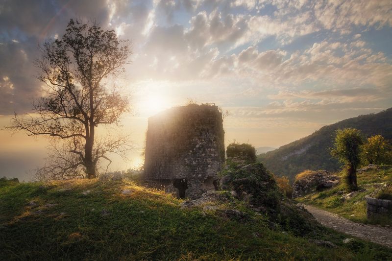 абхазия, новый афон, горы, осень Вид с Анакопийской крепости, Новый Афон, Абхазия.photo preview