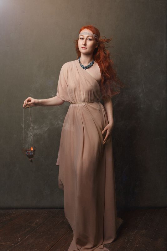 Рыжая, длинные волосы, девушка, взгляд, богиня, студия, арт  Анастасияphoto preview