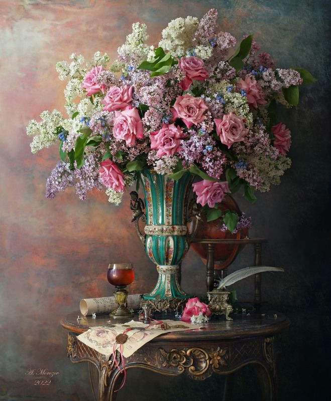 розы, сирень, ваза, скол, глобус, история Натюрморт с сиренью и розамиphoto preview