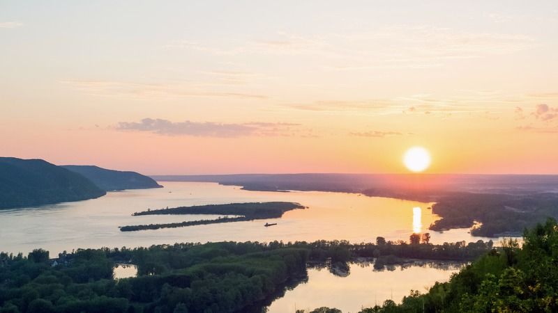 река Волга закат Волжский закатphoto preview