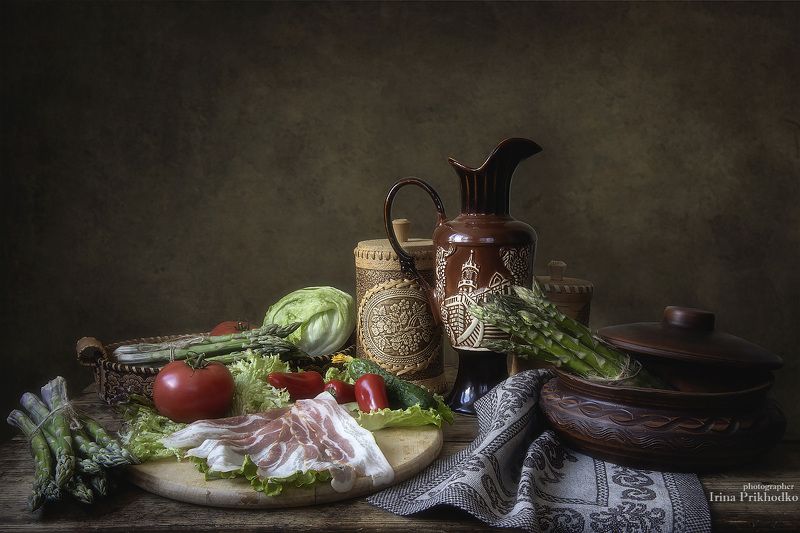 натюрморт, овощи, еда, винтажный, кухонный стол, спаржа, бекон, овощи Спаржа с бекономphoto preview