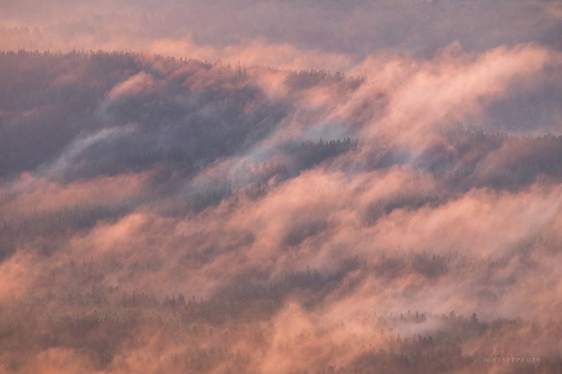 горы, пейзаж, туман, утро, рассвет, лес, урал Пробуждениеphoto preview