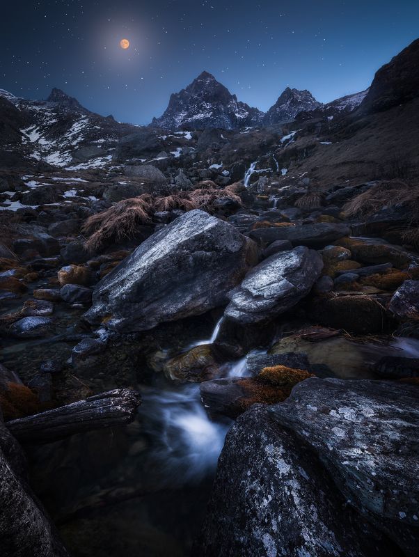 Landscape night moon bluehour longexpo river italy mountain Flowing Gracephoto preview